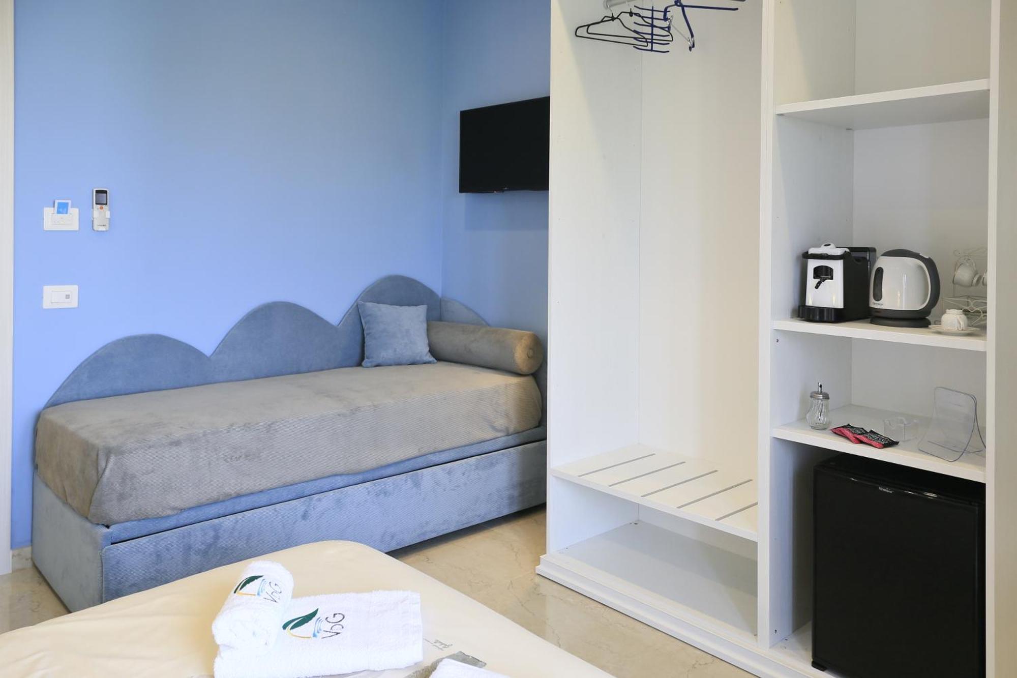 Villa Del Gaudio Rooms & Apartments Кастеламаре ди Стабия Екстериор снимка