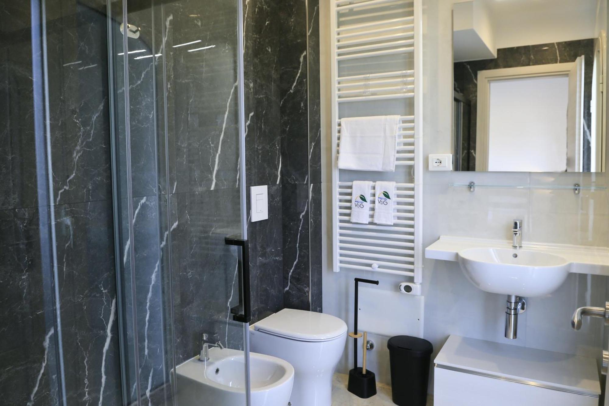 Villa Del Gaudio Rooms & Apartments Кастеламаре ди Стабия Екстериор снимка